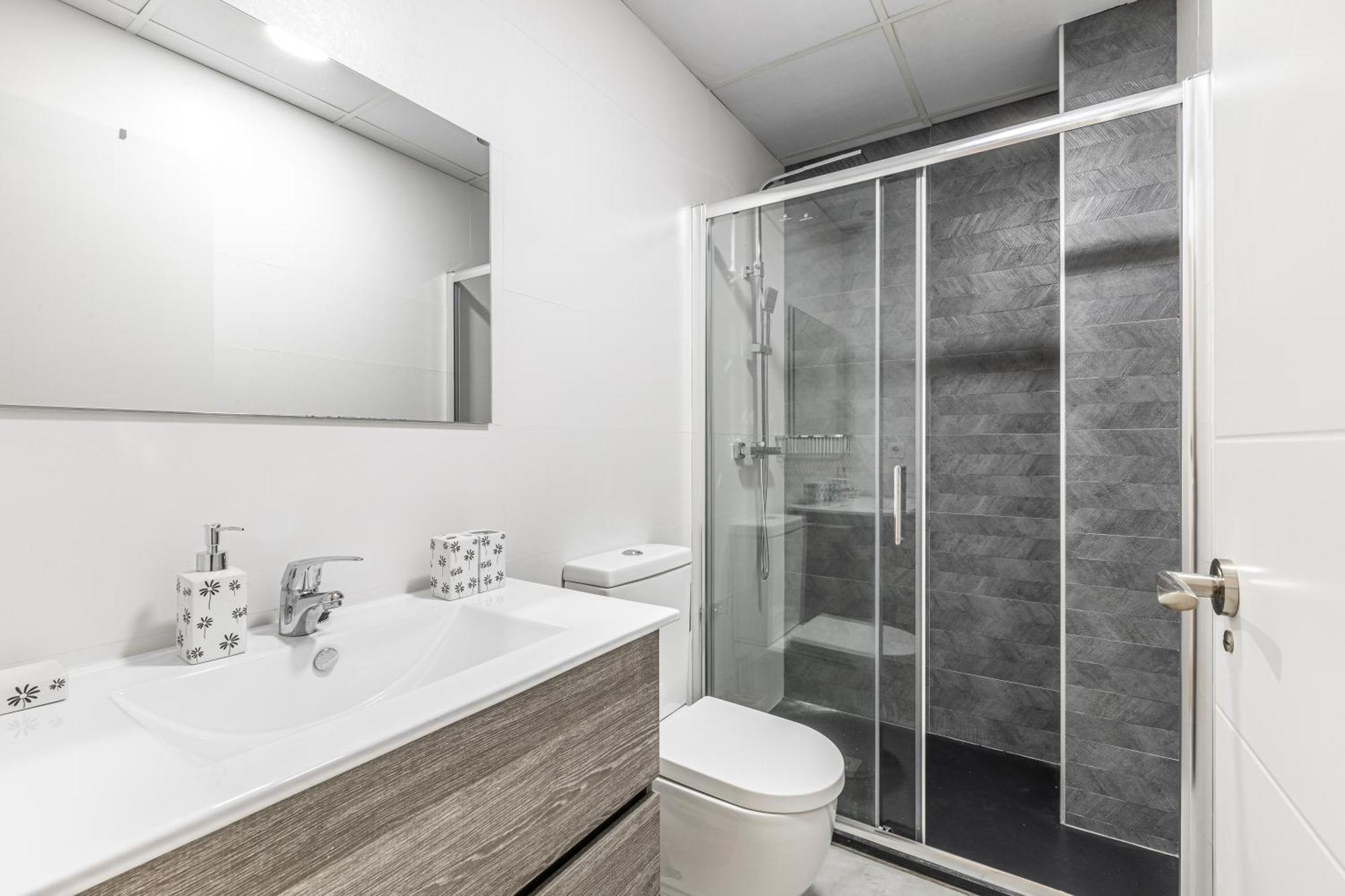 Apartamentos A 5 Minutos Del Centro De Madrid 4P エクステリア 写真