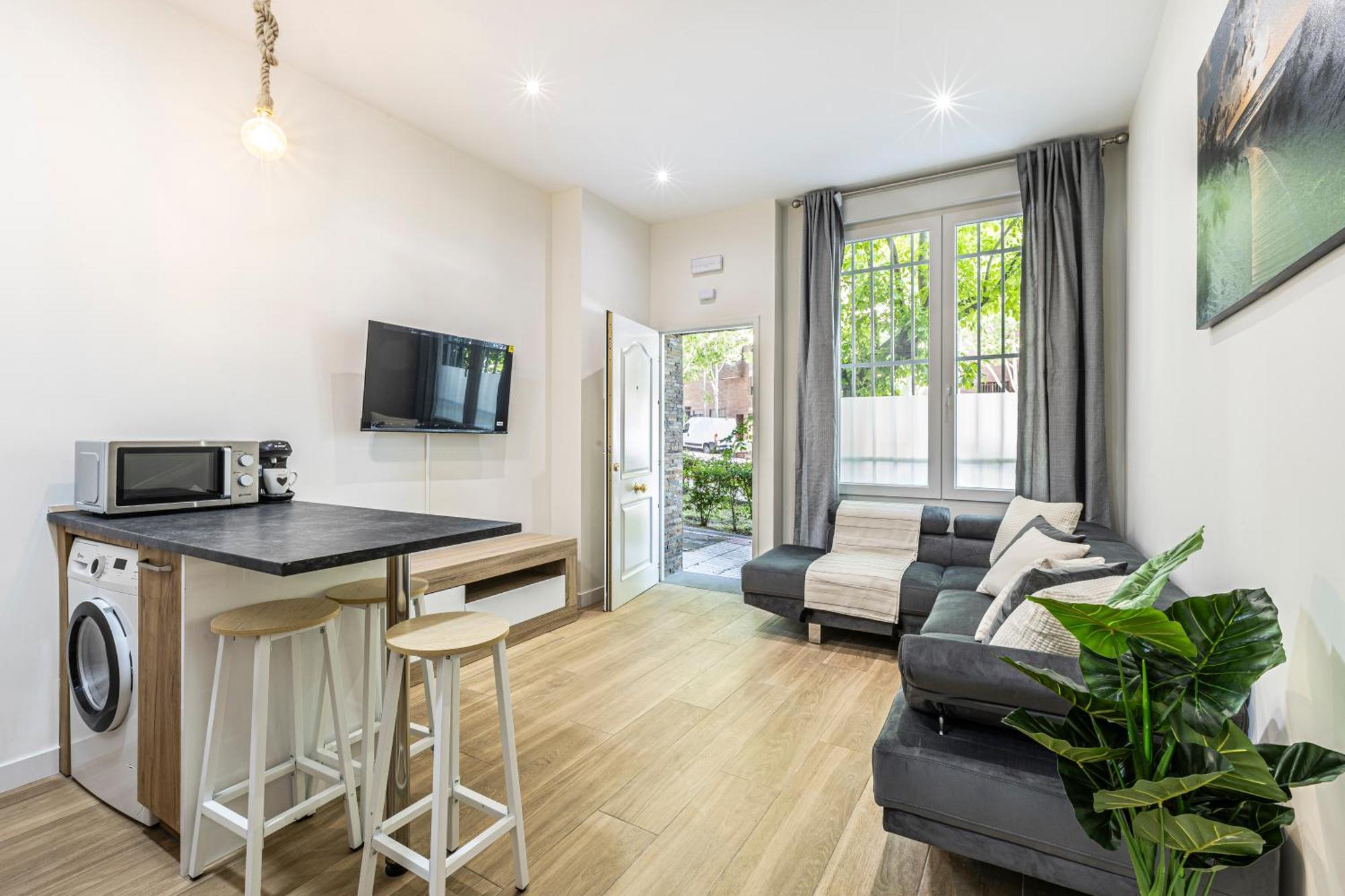 Apartamentos A 5 Minutos Del Centro De Madrid 4P エクステリア 写真