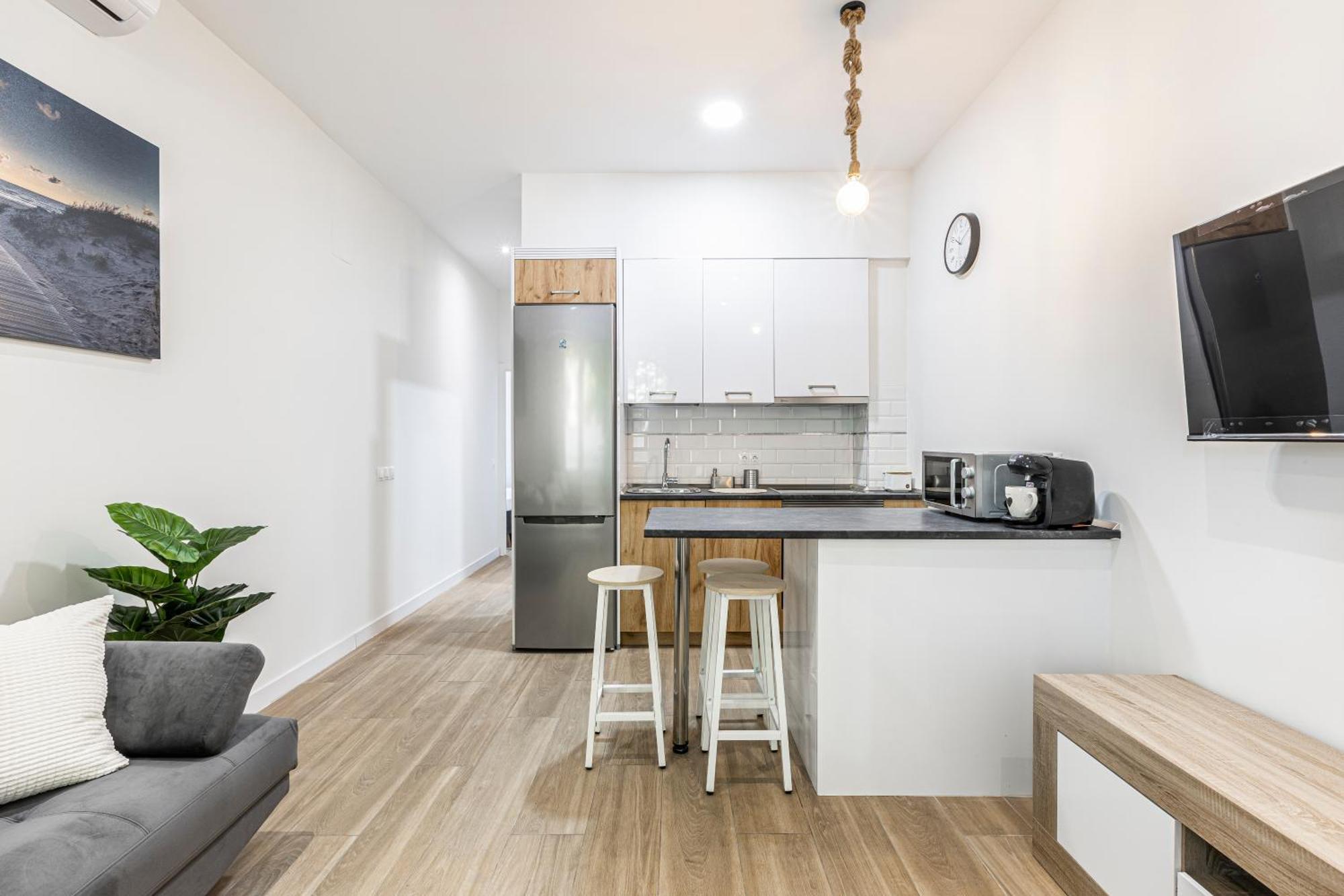Apartamentos A 5 Minutos Del Centro De Madrid 4P エクステリア 写真
